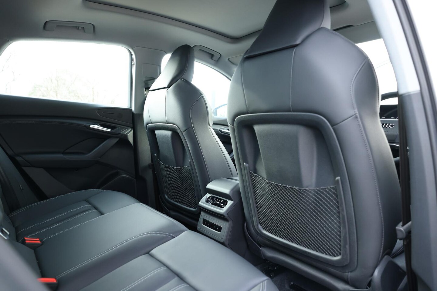 Image about Audi Q6 Sportback e-tron e-tron