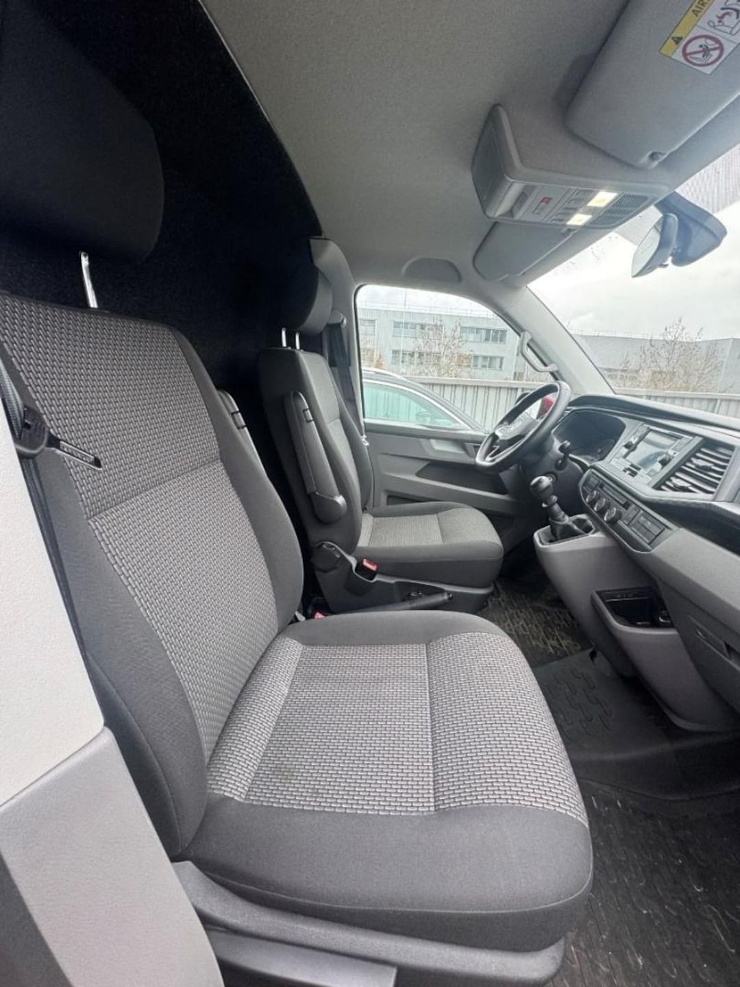 Volkswagen T6.1 Transporter Kasten kurzer Radstand
