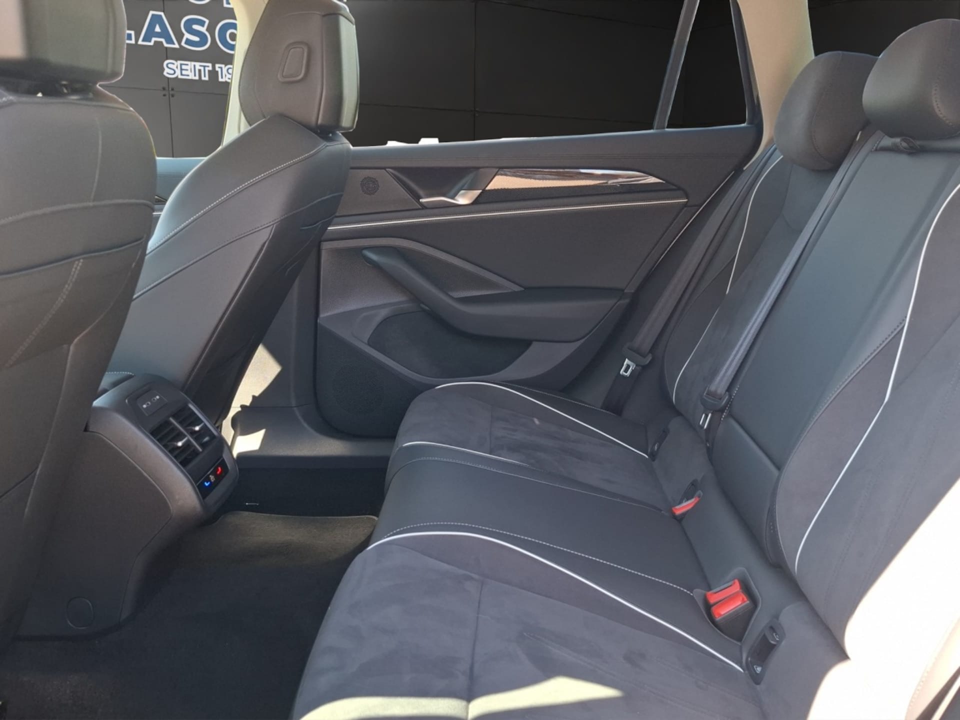 Volkswagen Passat Business