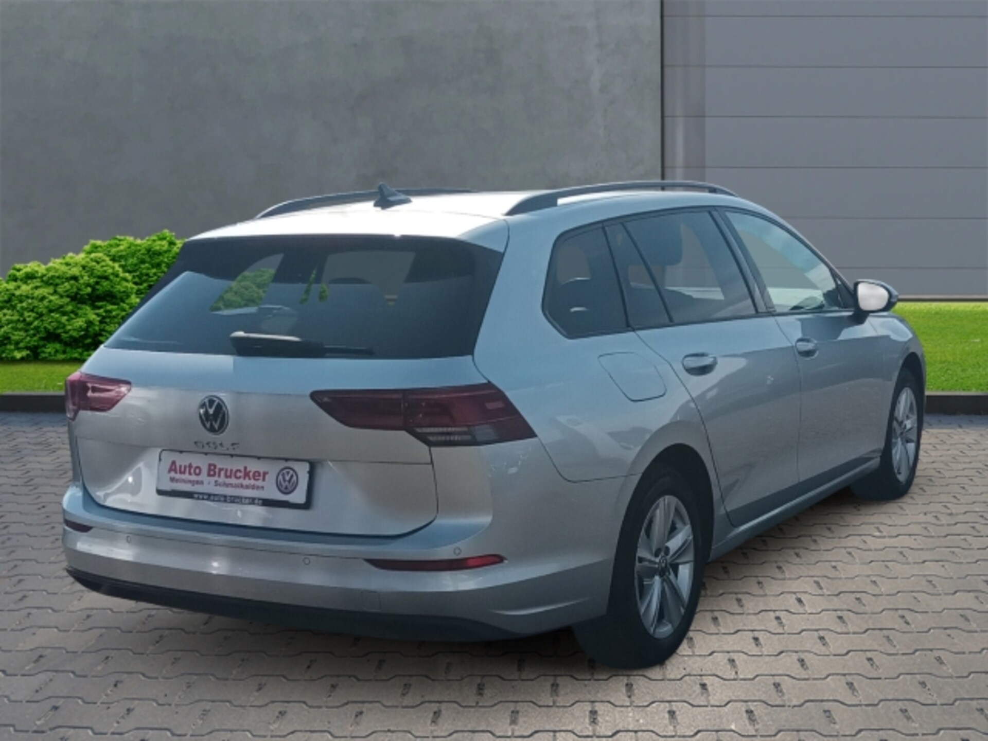 Volkswagen Golf Variant Life