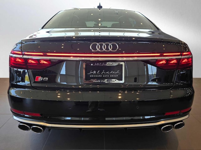 2025 Audi S8 L