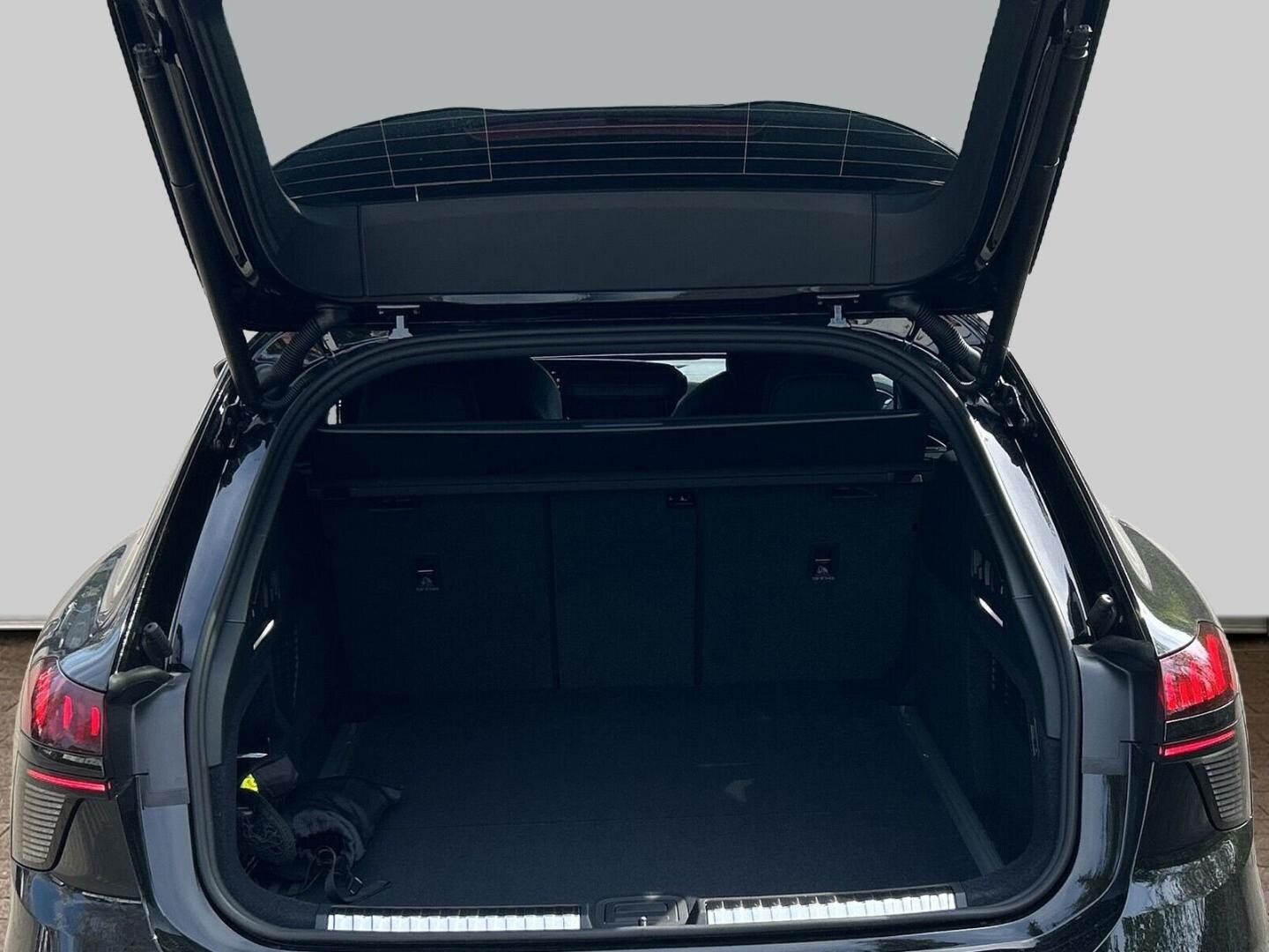 Bild über Audi A6 Avant TDI quattro 150 kW S tronic - für weitere Informationen kontaktieren Sie den Audi Partner