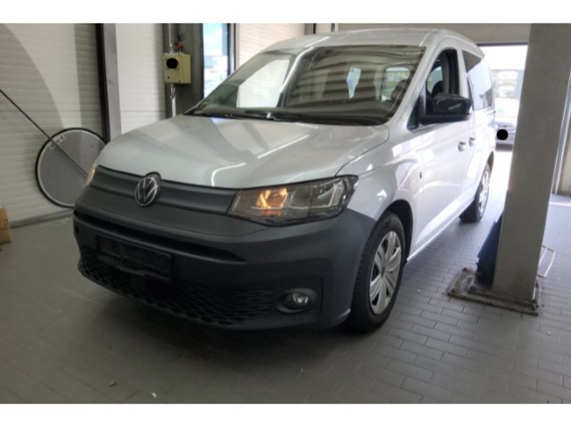 Volkswagen Caddy Basis-Modell
