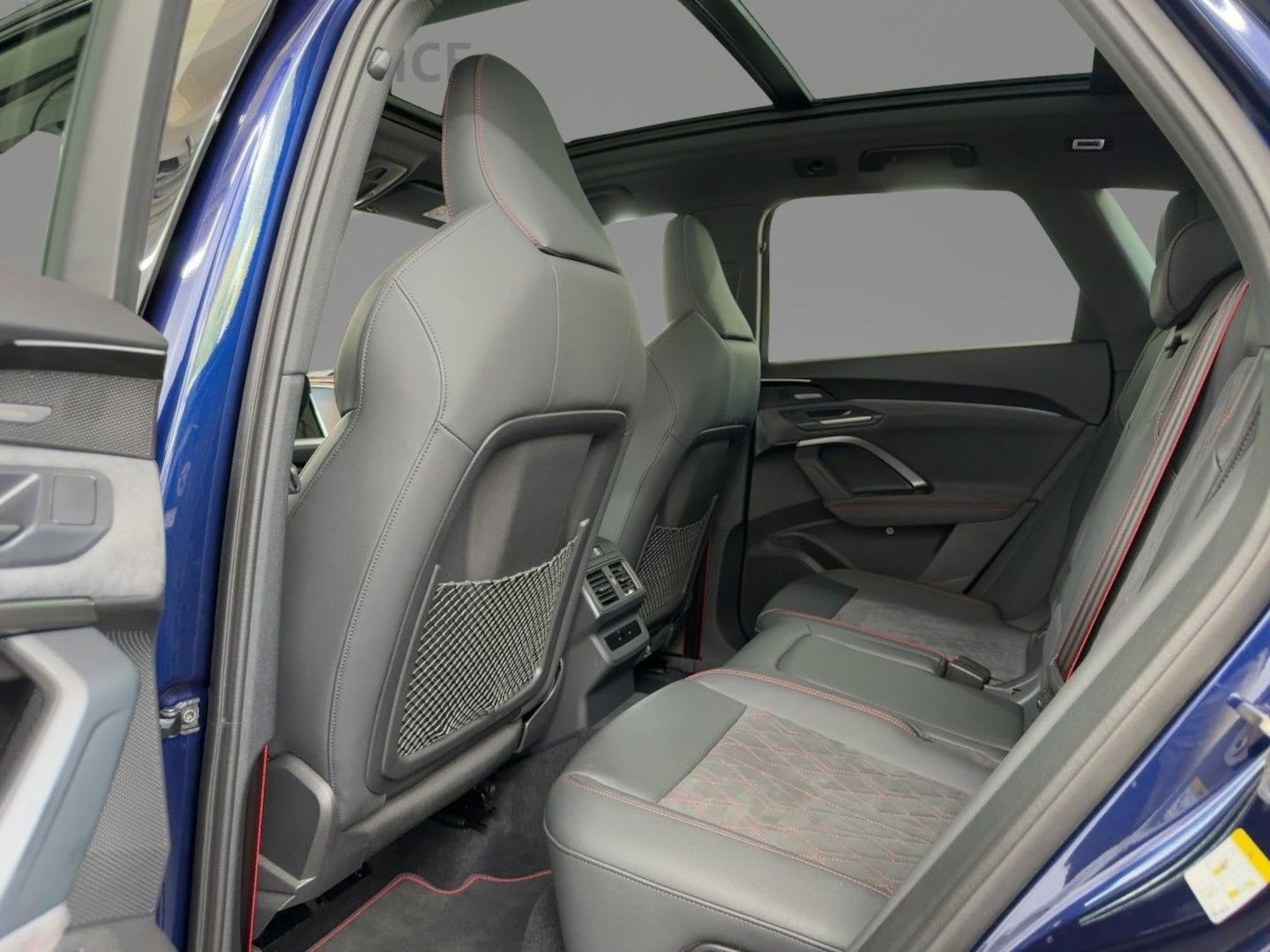 Bild über Audi Q5 SUV e-hybrid e-hybrid quattro 220 kW S tronic - für weitere Informationen kontaktieren Sie den Audi Partner