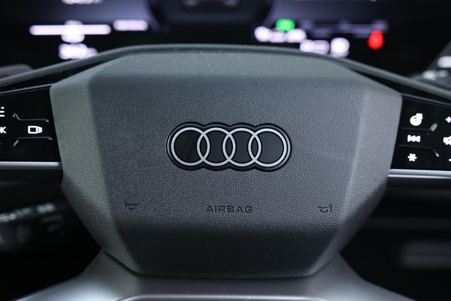 Image about Audi Q6 Sportback e-tron e-tron