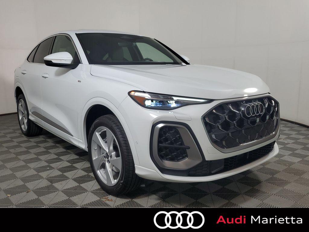 2025 Audi Q5 Sportback 45 Premium Plus's photo