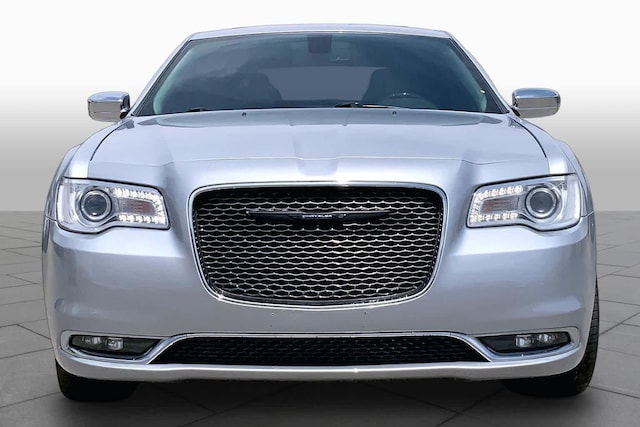 2020 Chrysler 300