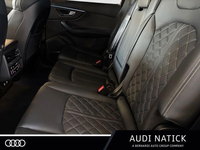2026 Audi SQ7 Premium Plus - Photo 13