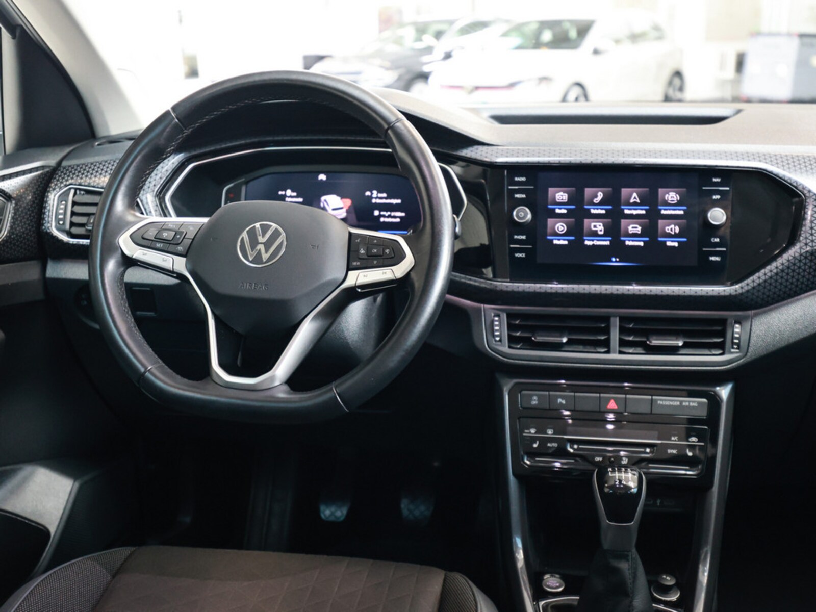 Volkswagen T-Cross – Bild 10