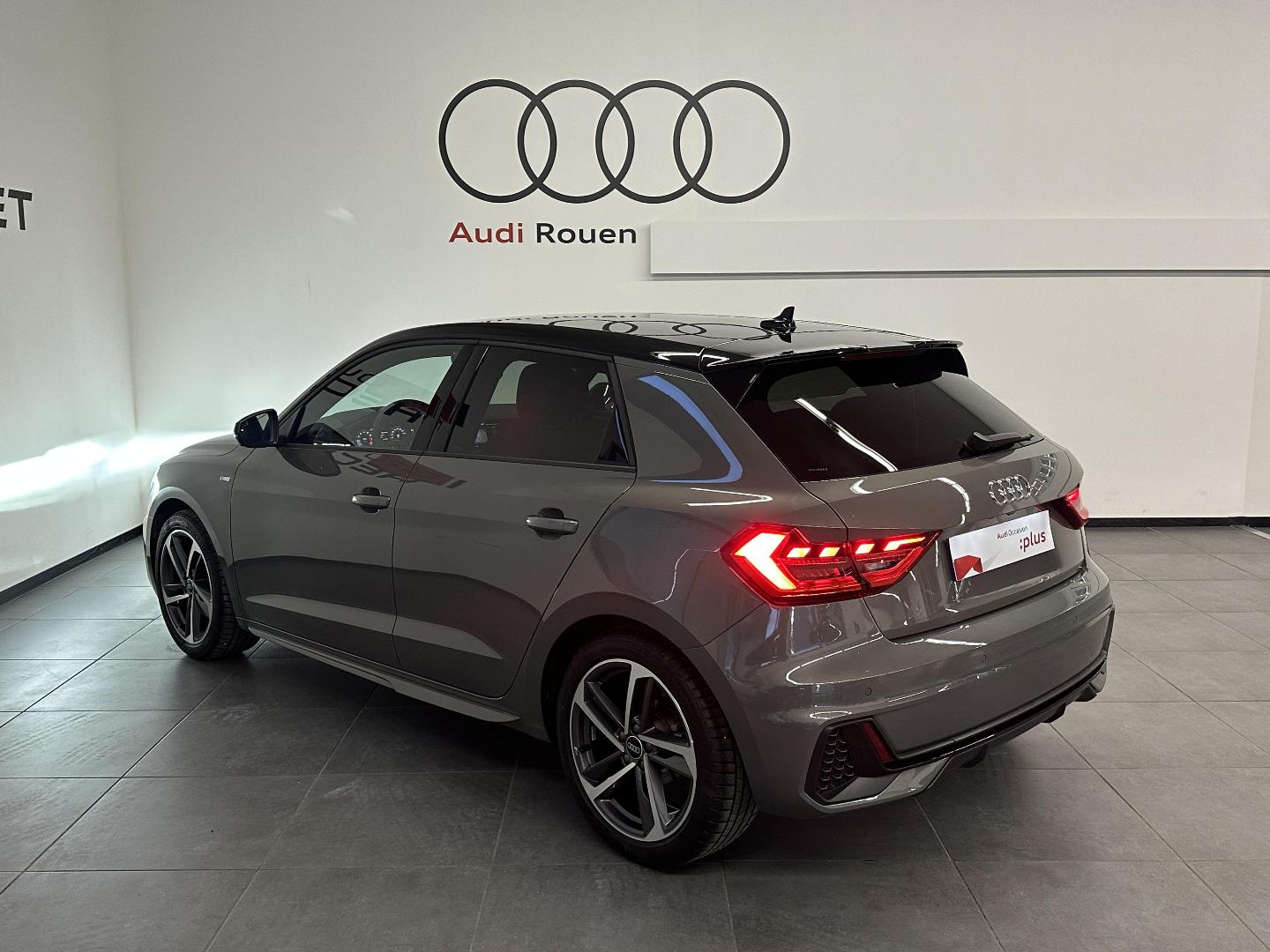 Image about Audi A1 Sportback S line plus 30 TFSI 85 kW (116 ch) S tronic