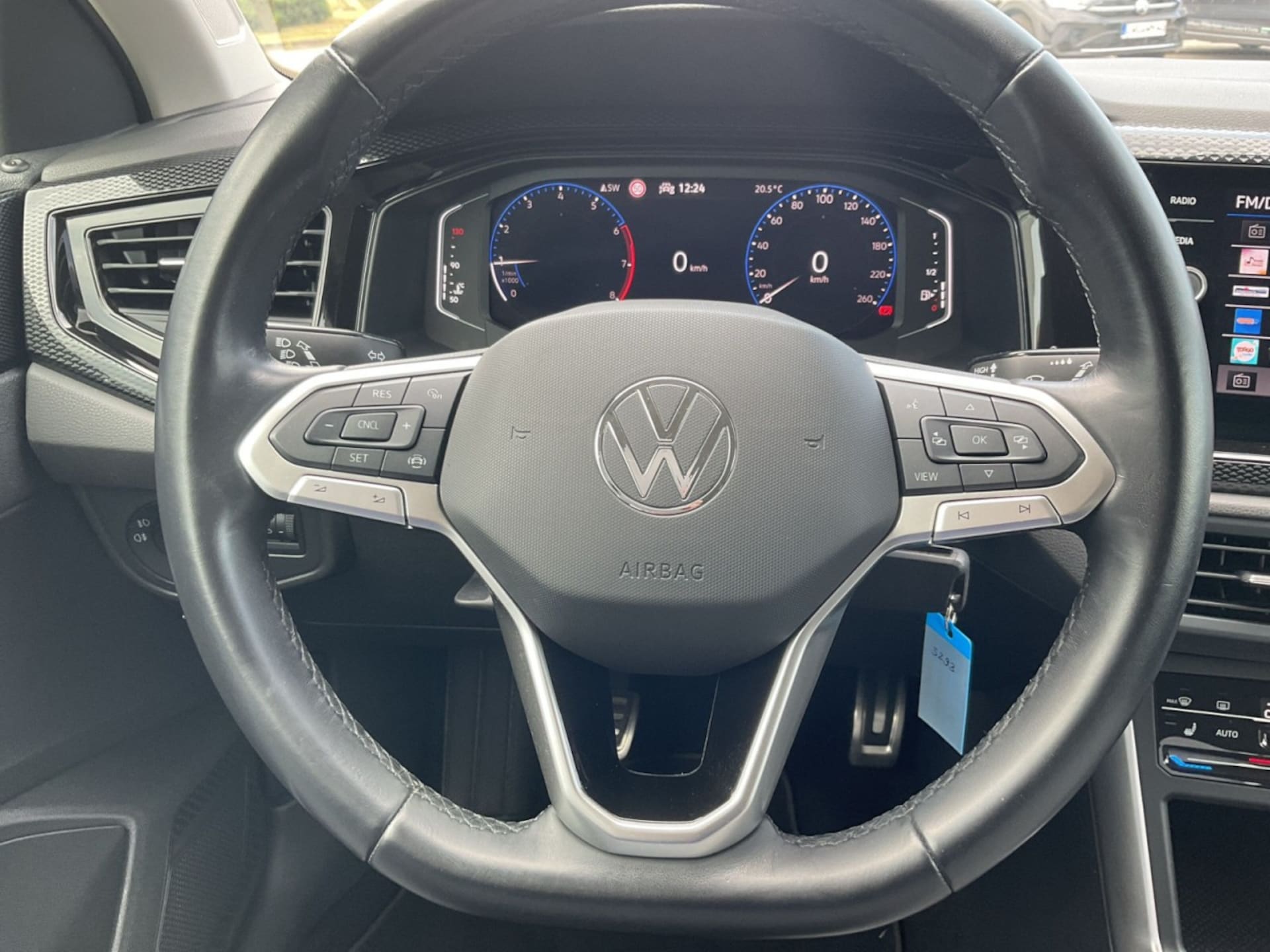 Volkswagen Polo Active