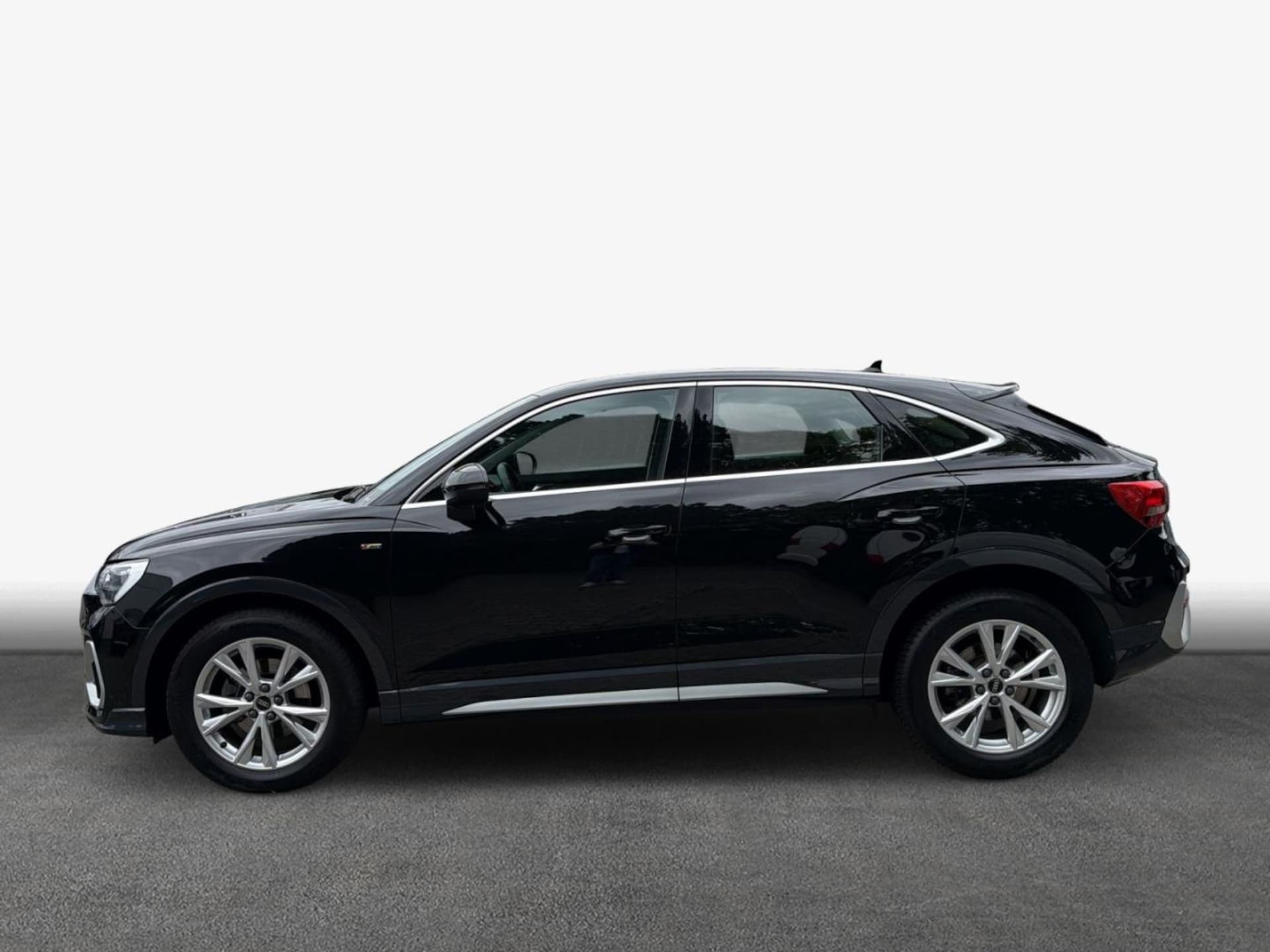 Audi Q3 Sportback S line