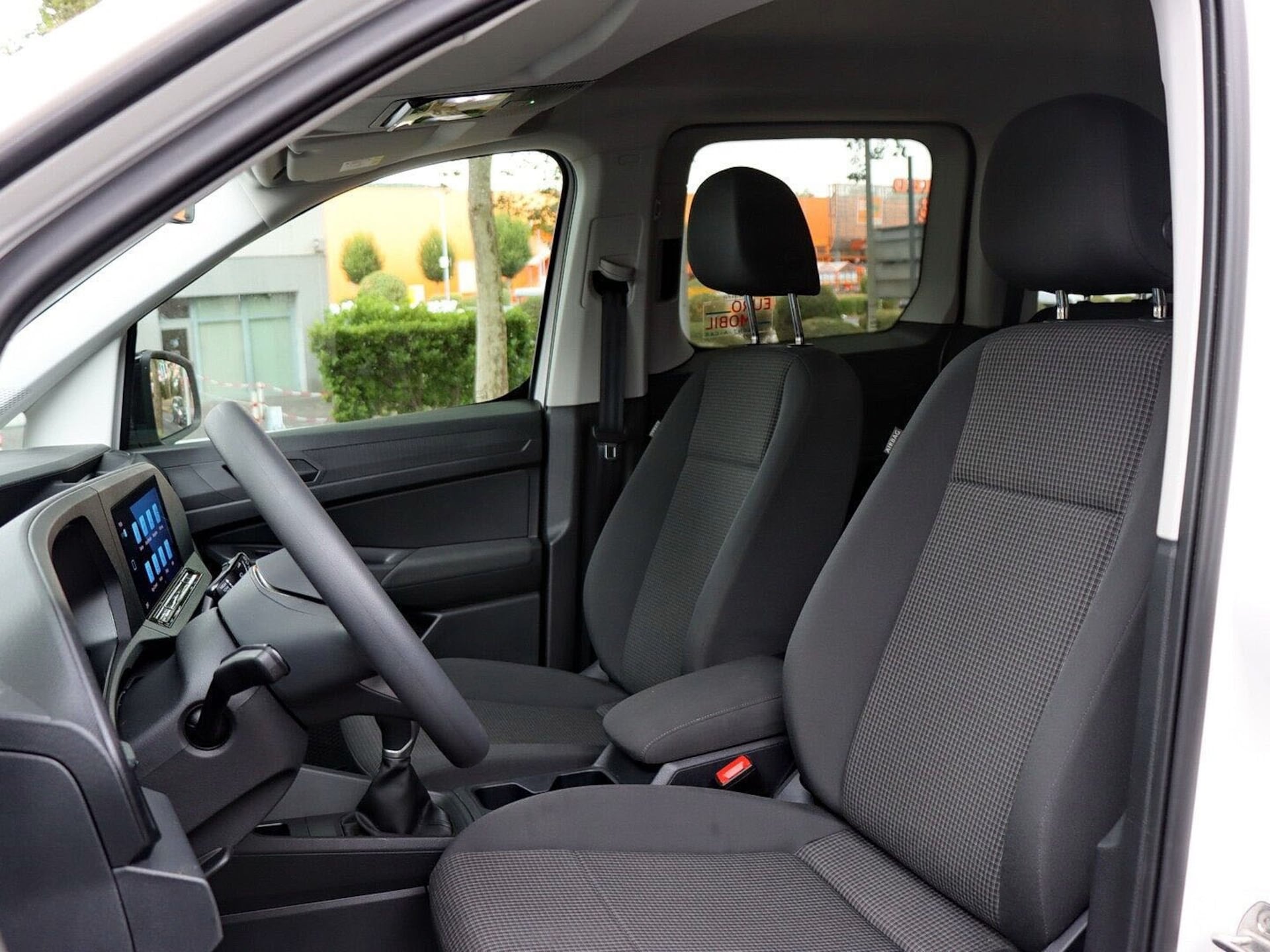 Volkswagen Caddy Basis-Modell
