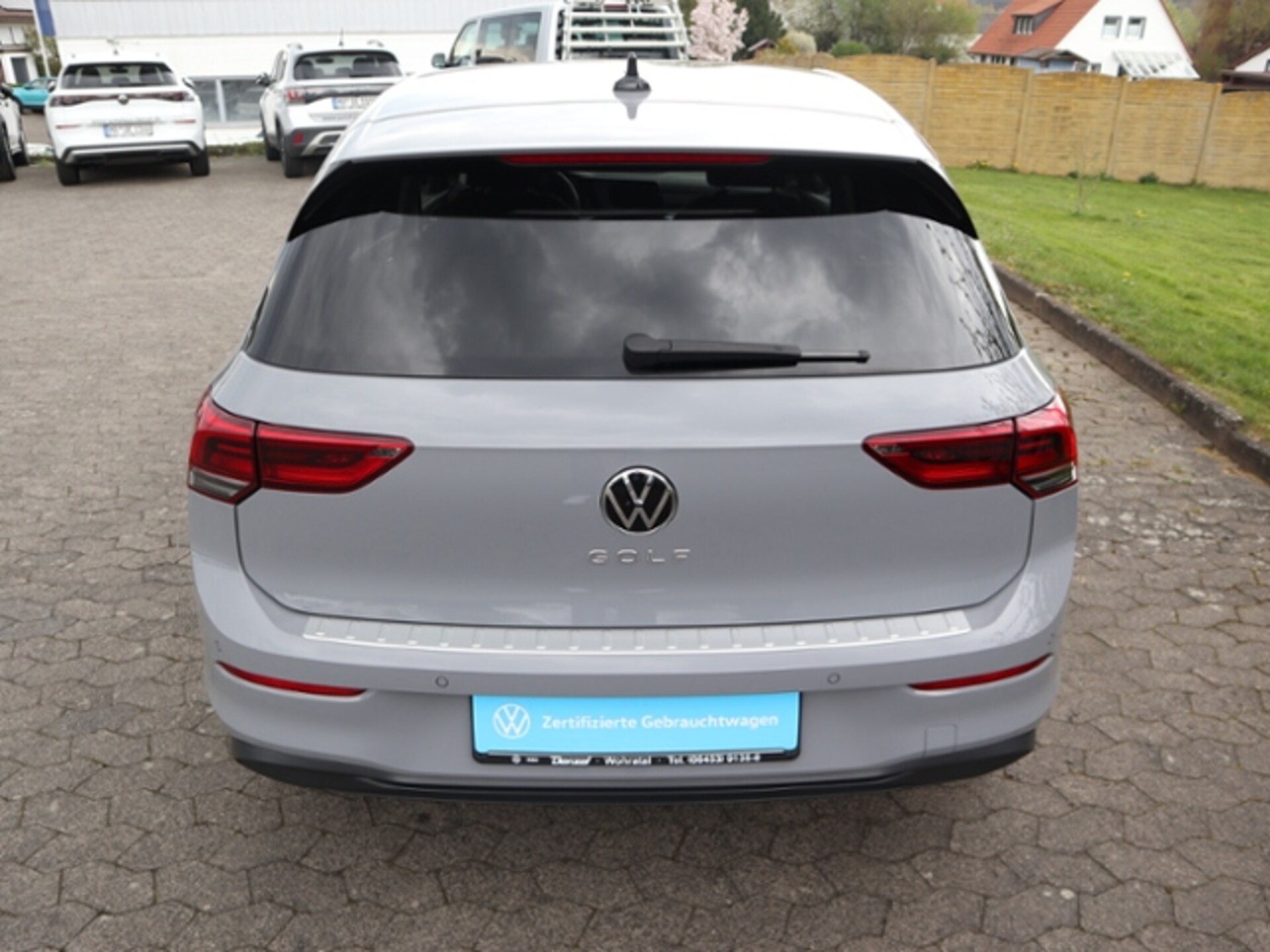 Volkswagen Golf Life