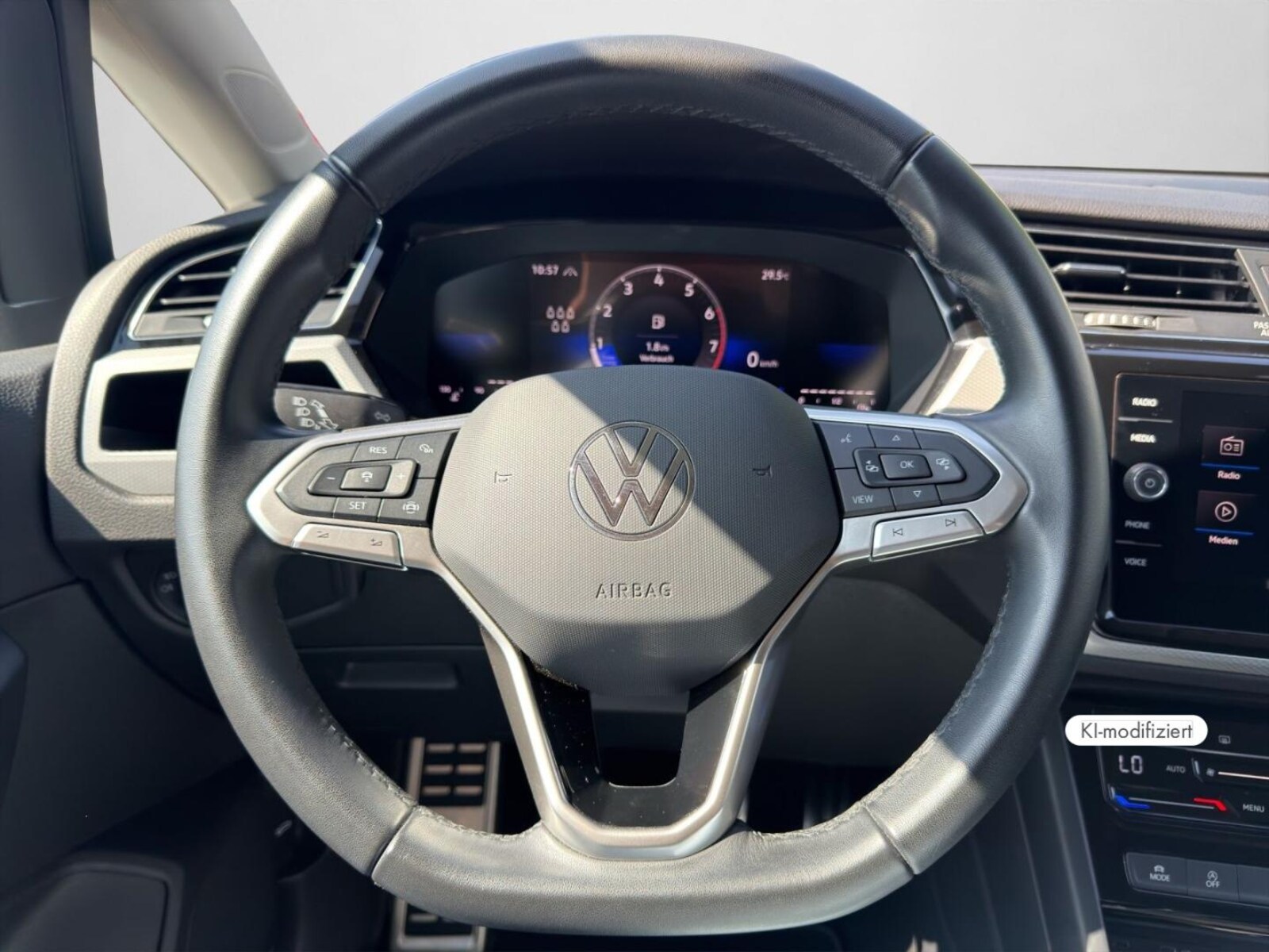 Volkswagen Touran – Bild 10