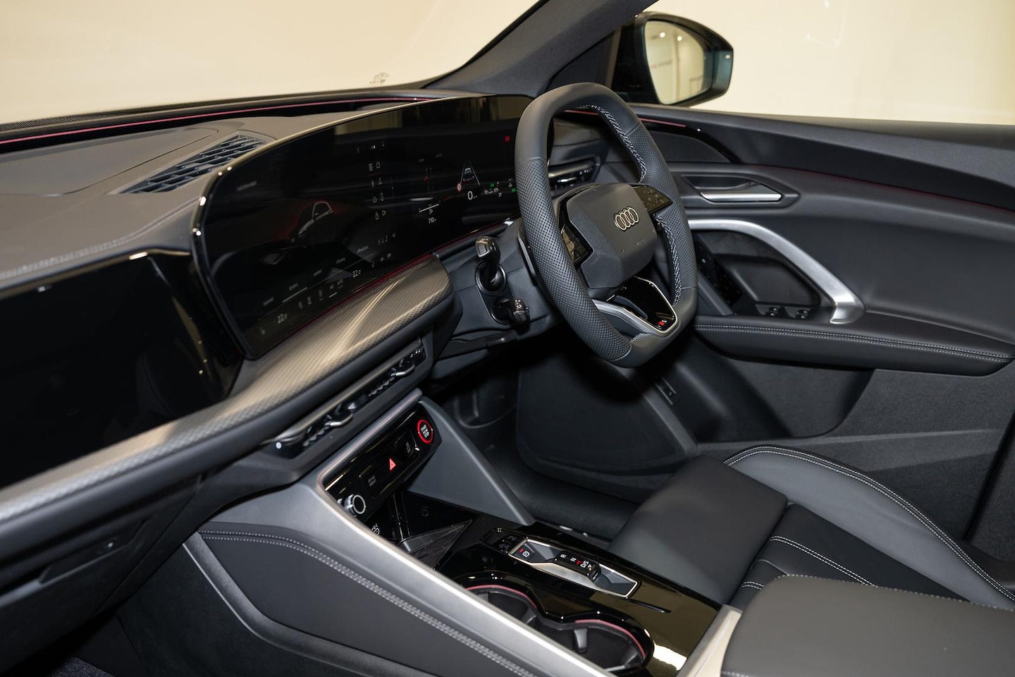 Image about Audi SQ5 SUV TFSI 270 kW edition one
