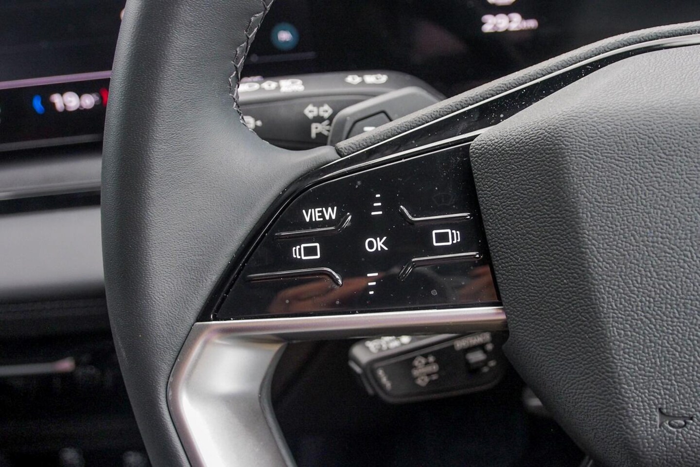 Image about Audi Q6 SUV e-tron e-tron
