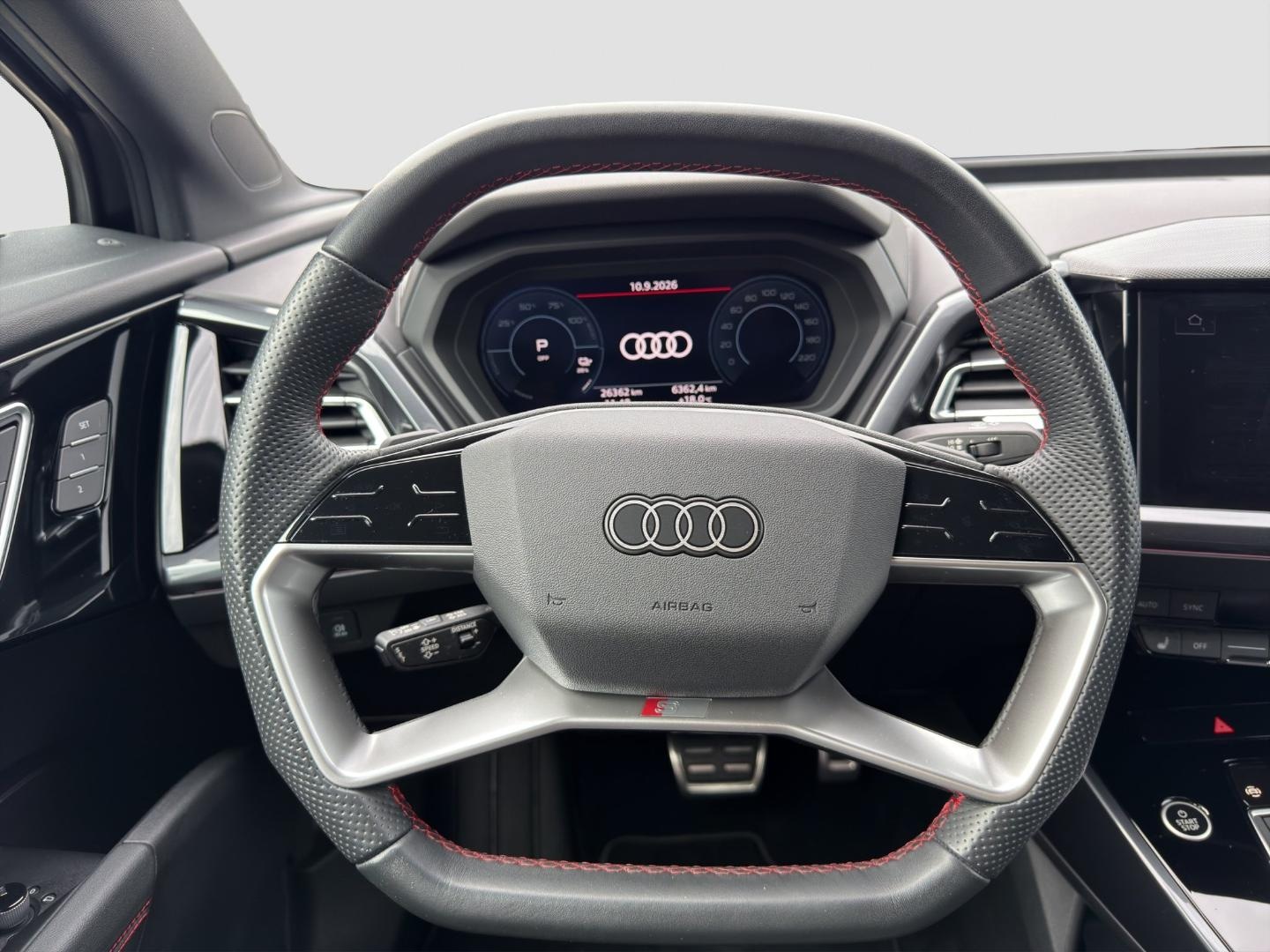 Bild über Audi Q4 Sportback e-tron 50 e-tron quattro - für weitere Informationen kontaktieren Sie den Audi Partner