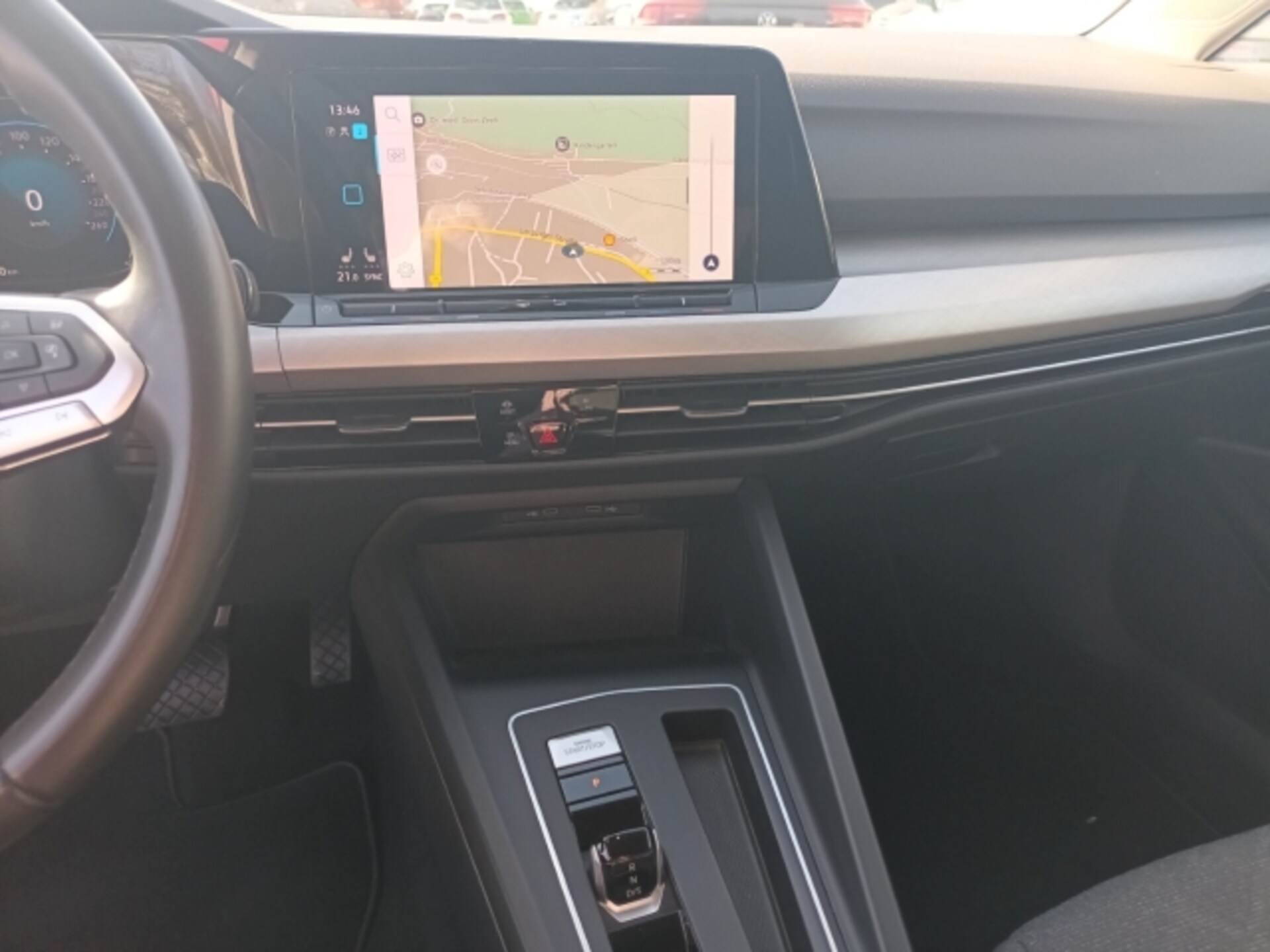 Volkswagen Golf Variant Life