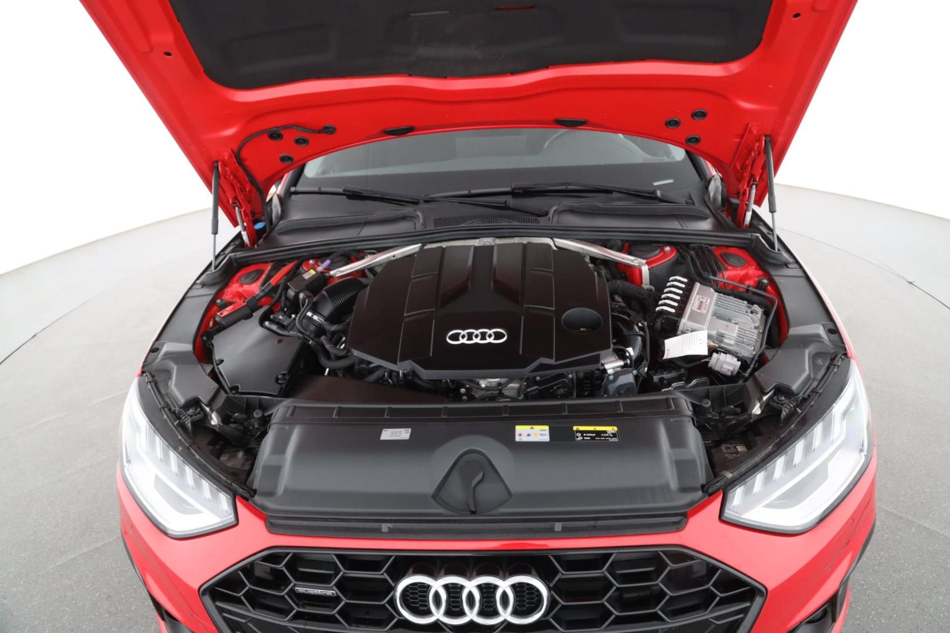 Audi A4 Avant S line