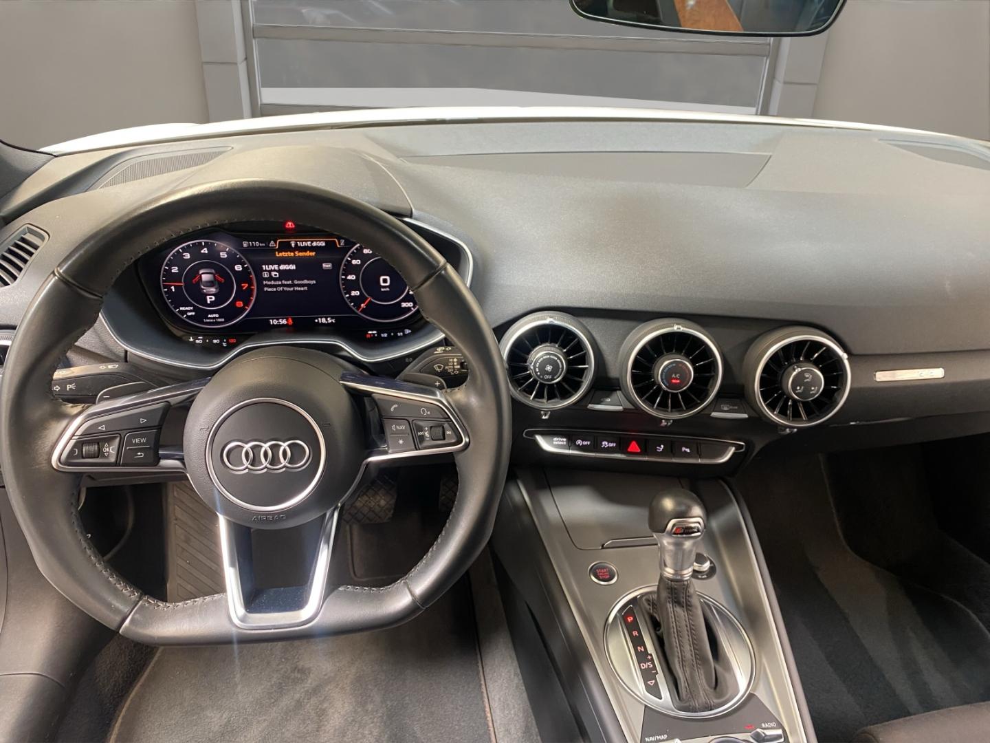 Image about Audi TT Coupé 45 TFSI S tronic