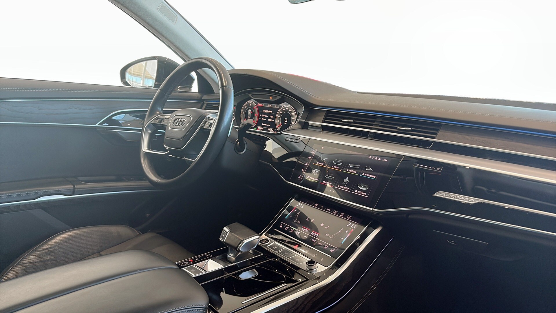 Bild som visar&nbsp;Audi A8&nbsp;A8 50 TDI quattro 286 hk tiptronic - för mer information kontakta din Audi Partner