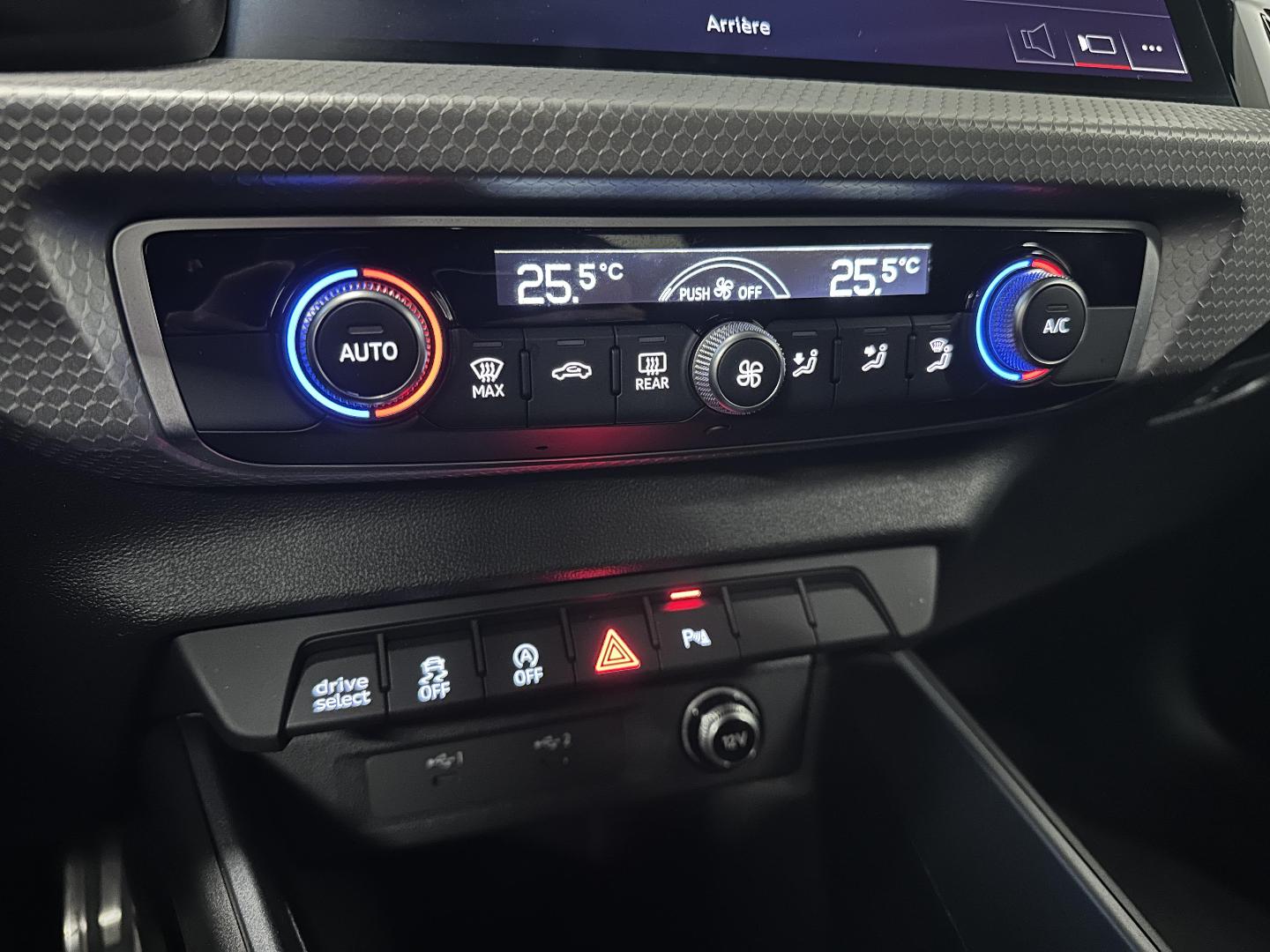 Image about Audi A1 Sportback S line plus 30 TFSI 85 kW (116 ch) S tronic