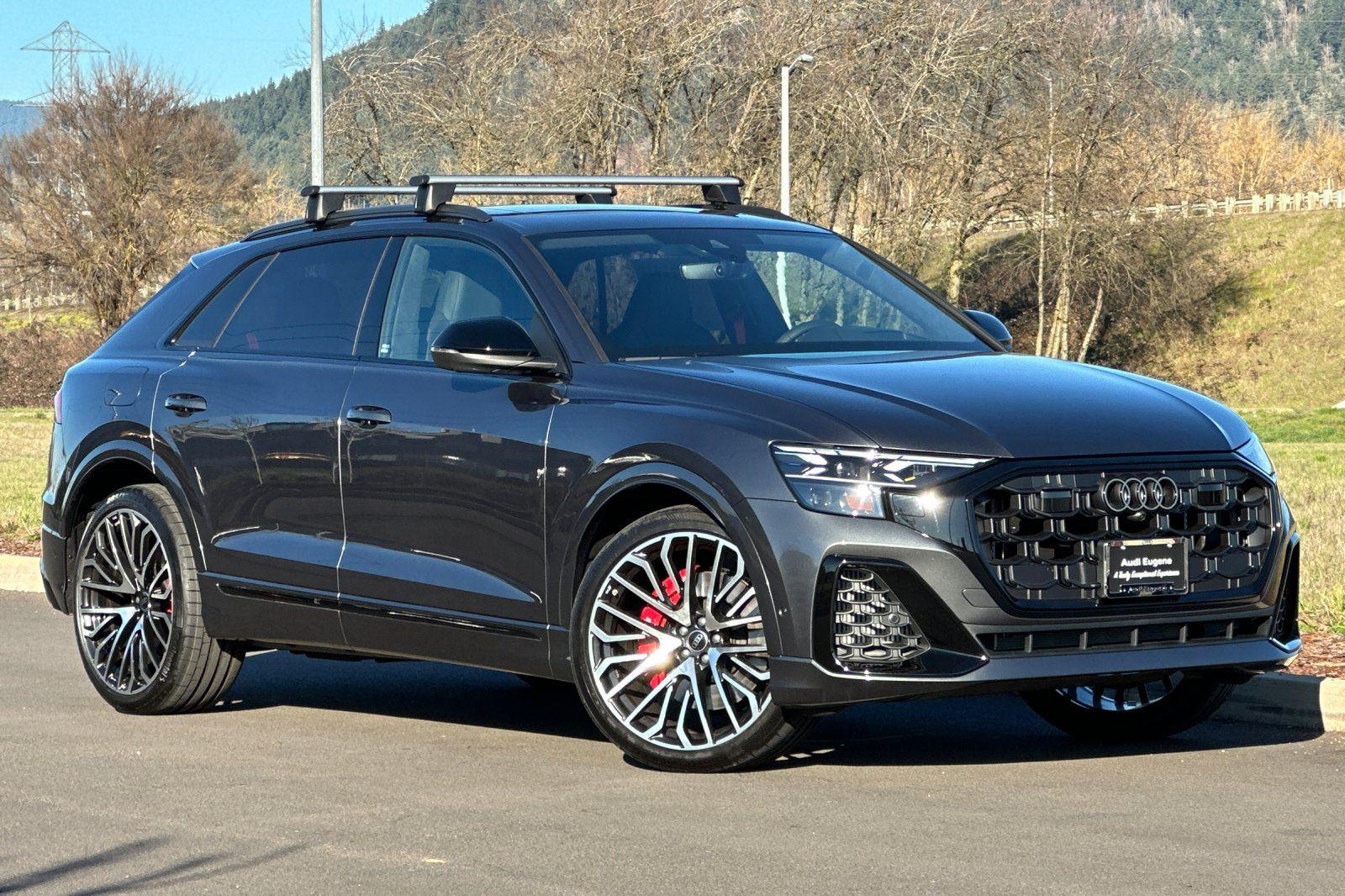 2026 Audi SQ8 Prestige quattro's photo