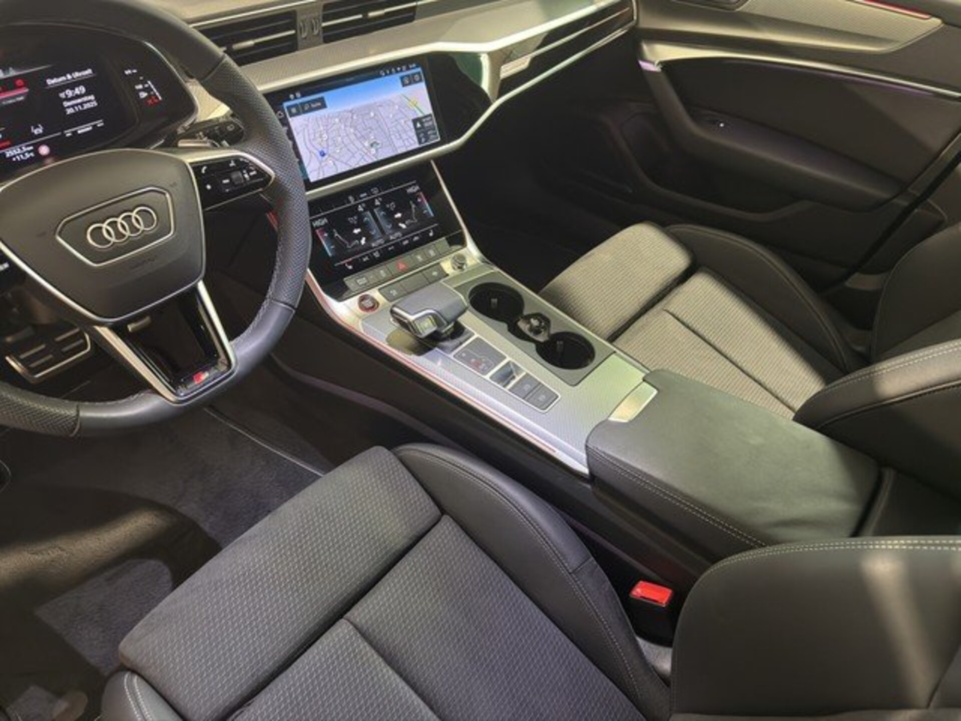 Audi S6 Avant