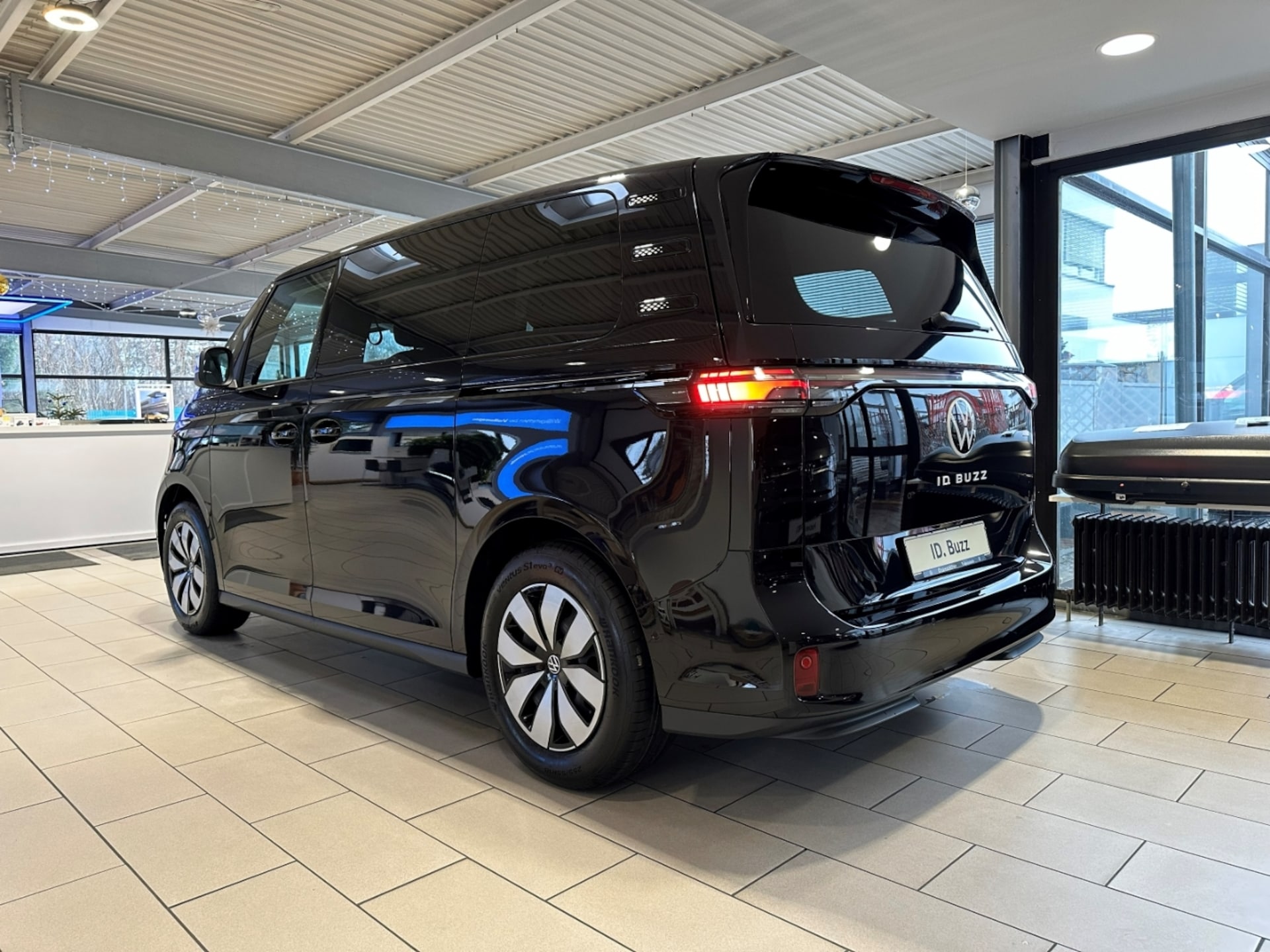 Volkswagen ID. Buzz Pure