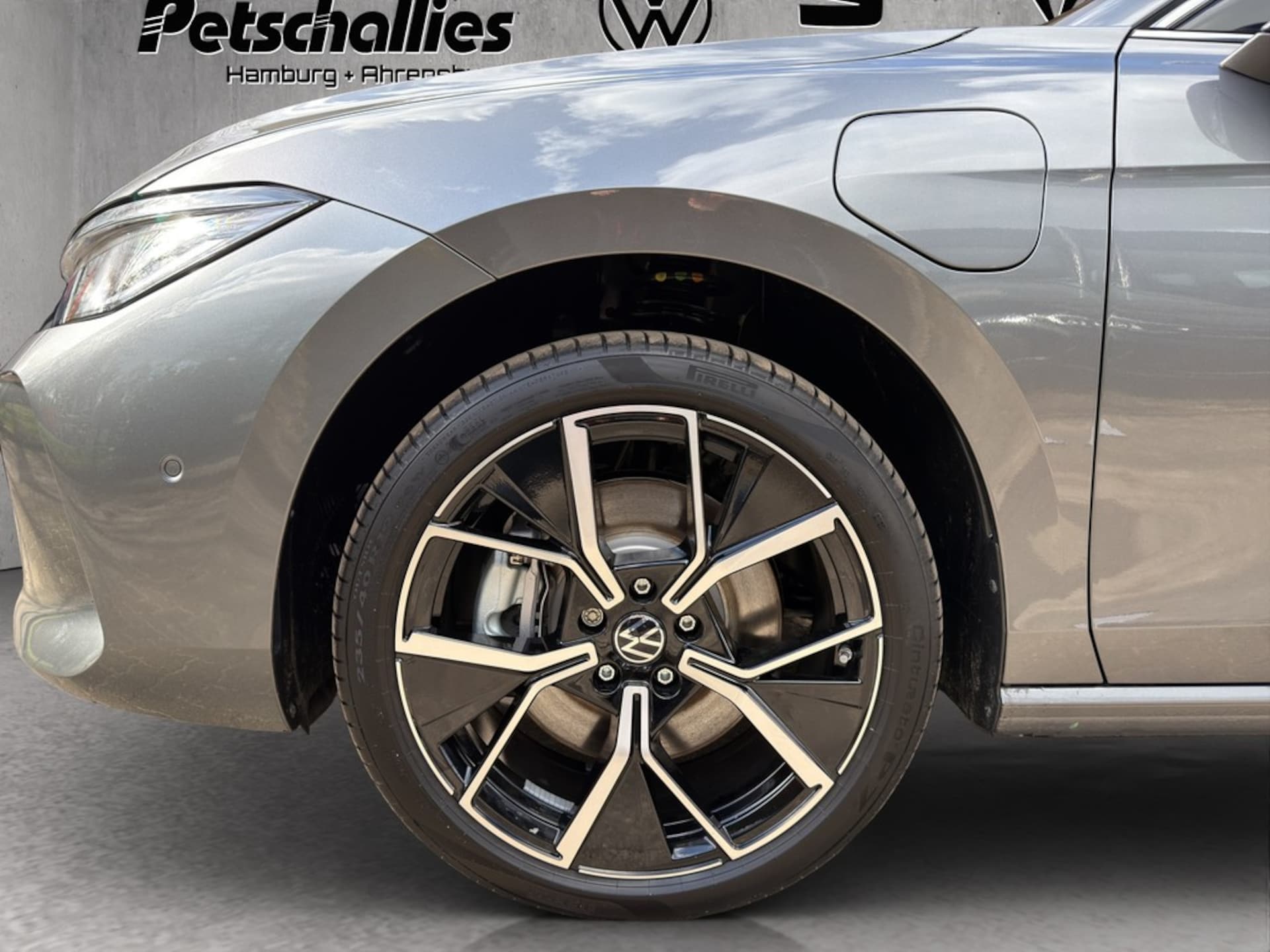 Volkswagen Passat Elegance