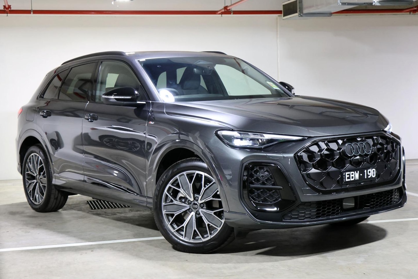 Image about Audi Q5 SUV TFSI quattro 200 kW sport