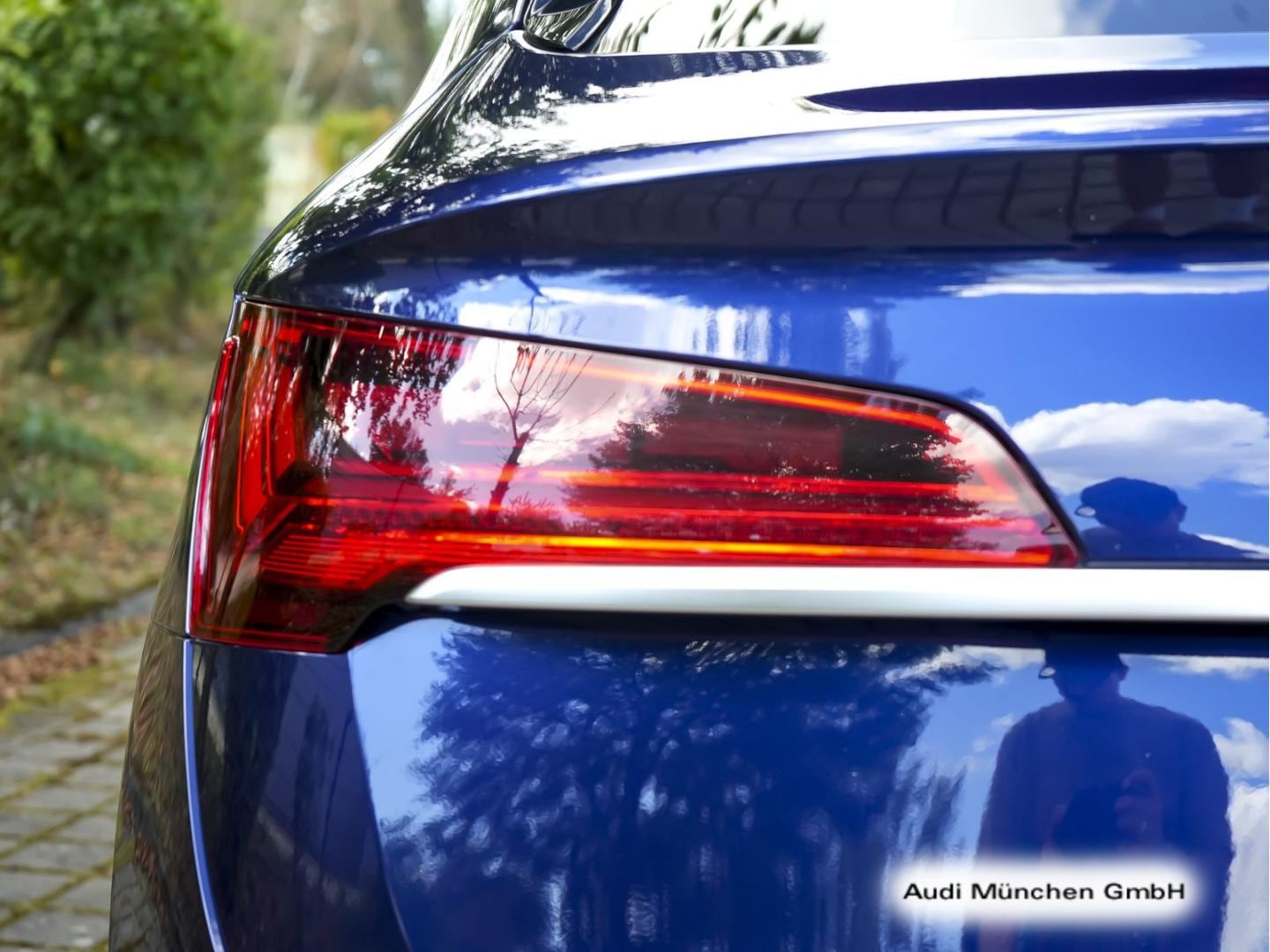 Bild über Audi Q5 Sportback 40 TFSI quattro S tronic - für weitere Informationen kontaktieren Sie den Audi Partner