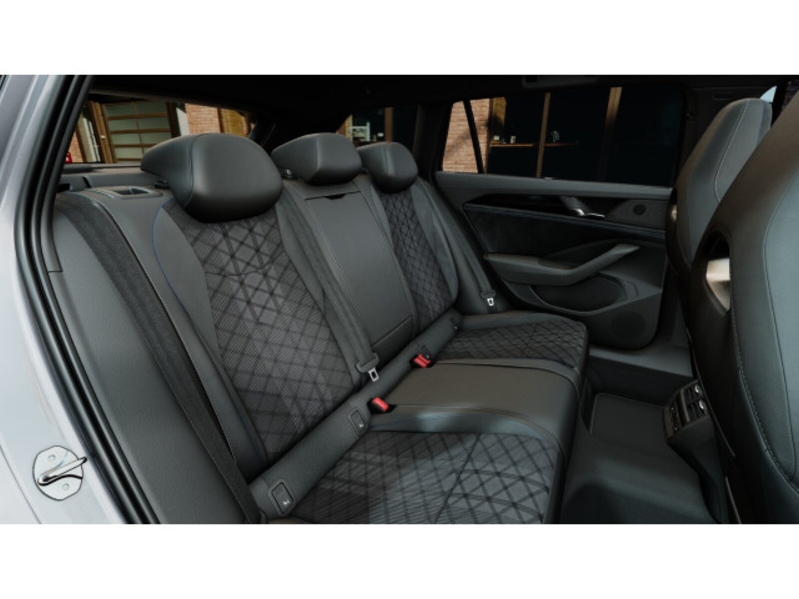 Volkswagen Passat – Bild 9