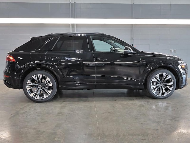 2026 Audi Q8