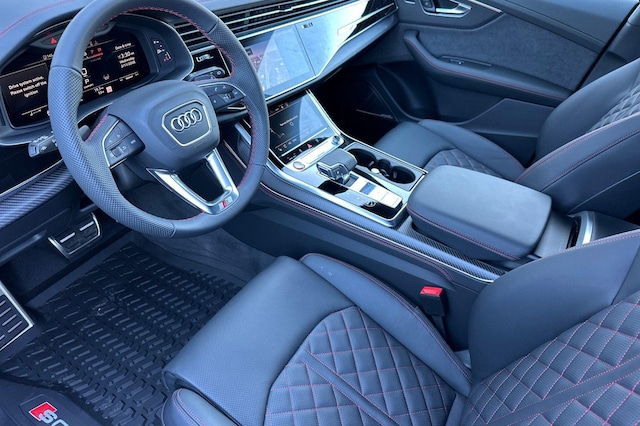 2026 Audi SQ8 Prestige - Photo 9