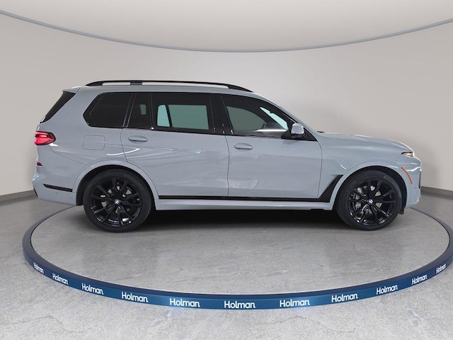 2024 BMW X7