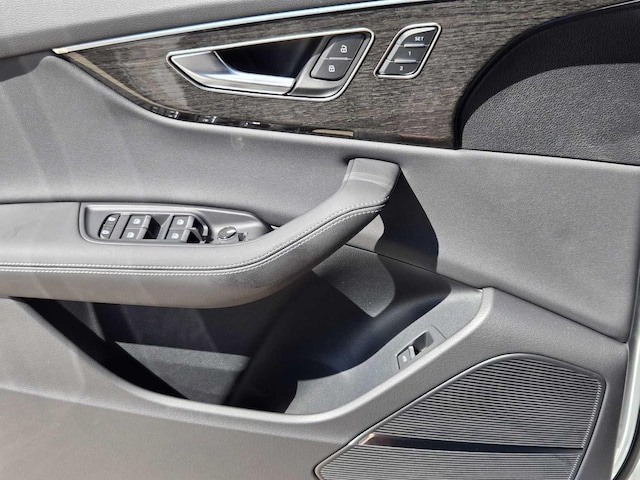 2026 Audi Q8 Premium Plus - Photo 13