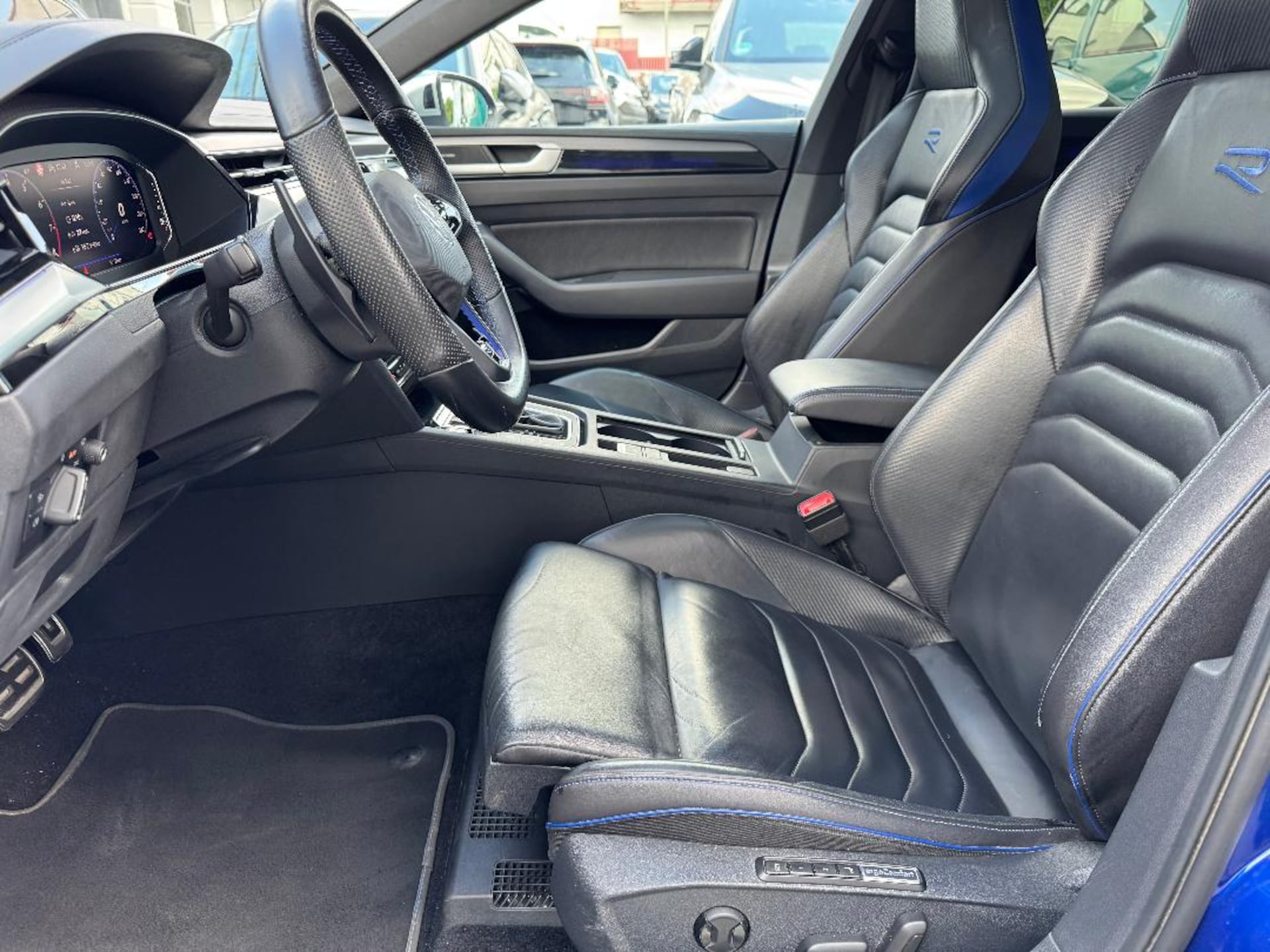 Volkswagen Arteon R