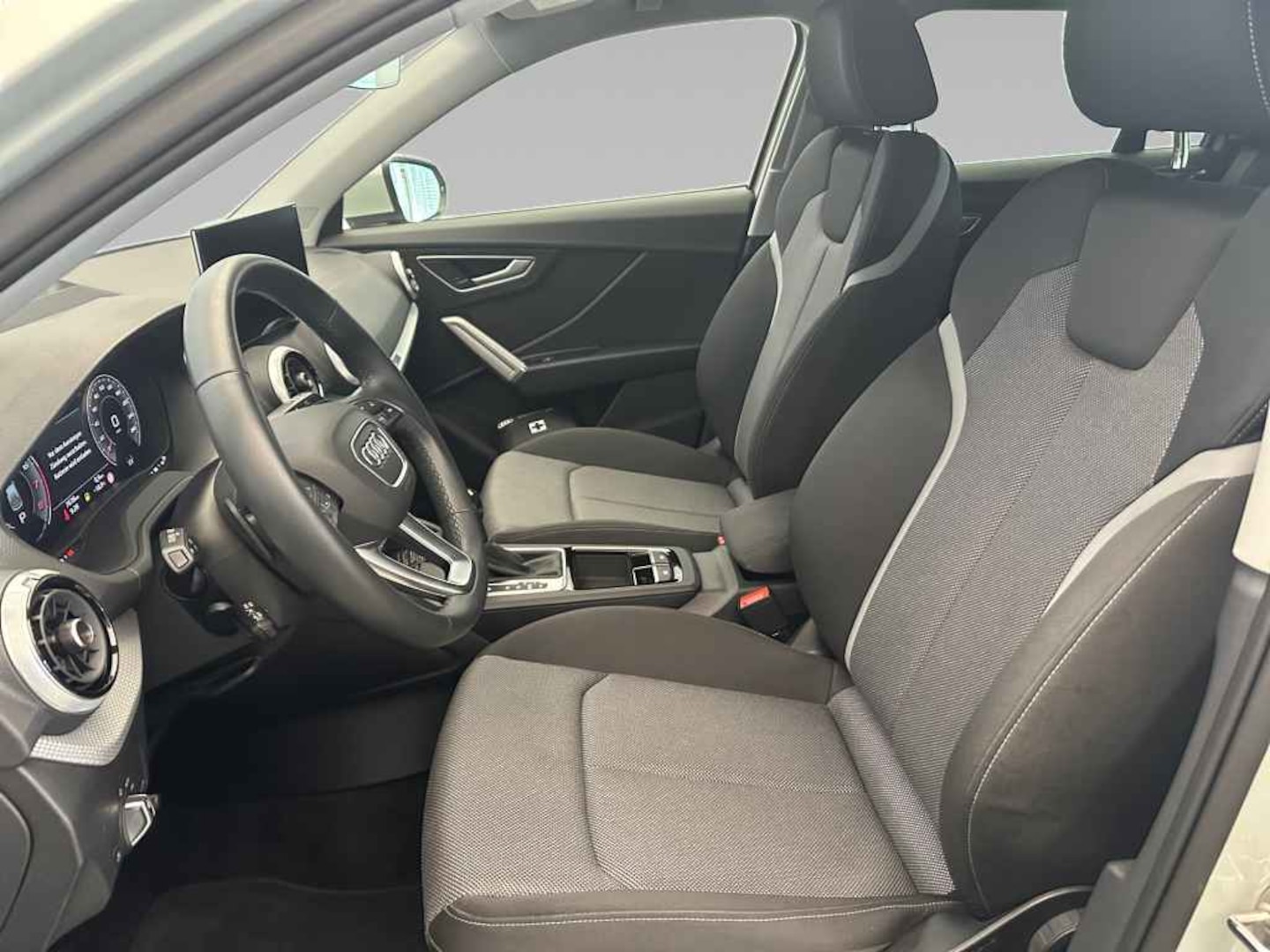 Bild über Audi Q2 advanced 35 TFSI S tronic - für weitere Informationen kontaktieren Sie den Audi Partner
