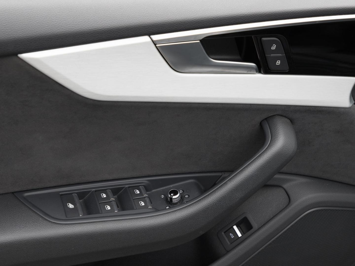 Image about Audi A5 Cabriolet 45 TFSI quattro S tronic