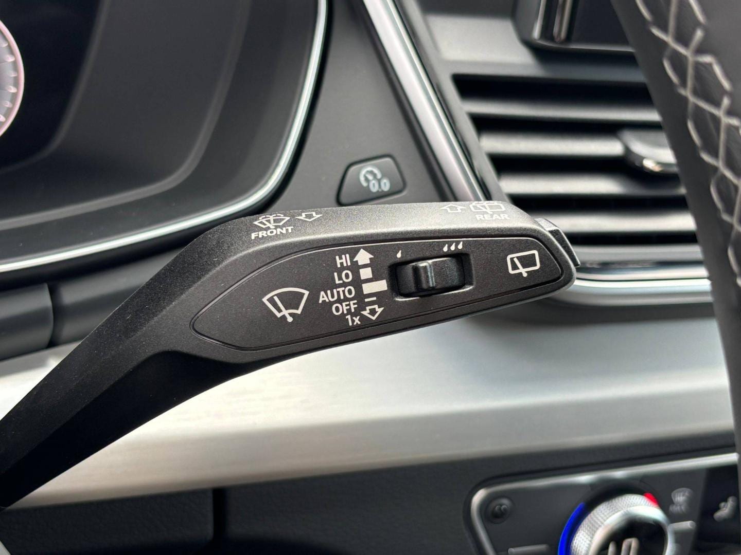 Image about Audi Q5 Sportback TFSI e Black Edition 50 TFSI e Hybride rechargeable quattro220(299)kW(ch)S tronic