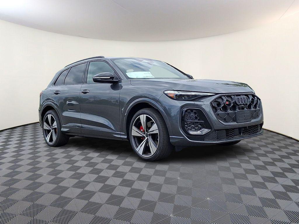 2026 Audi SQ5 Premium Plus quattro's photo