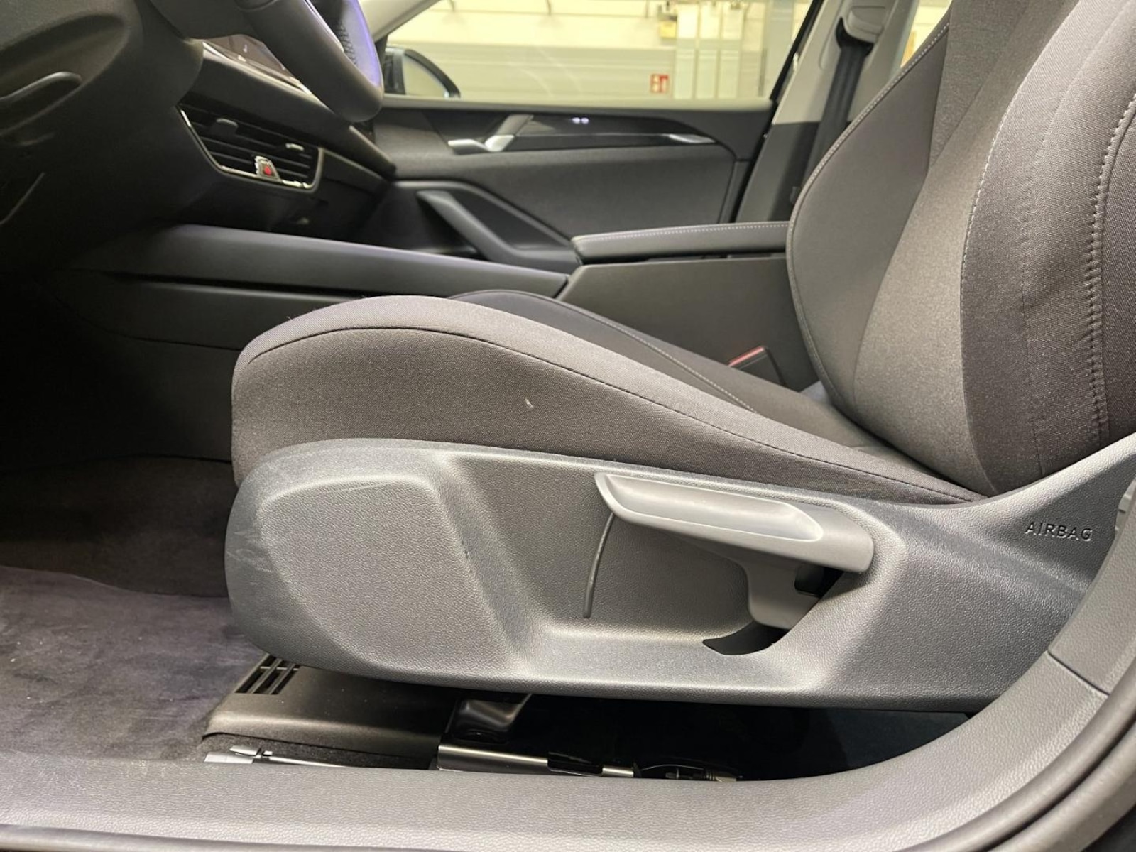 Volkswagen Passat – Bild 10