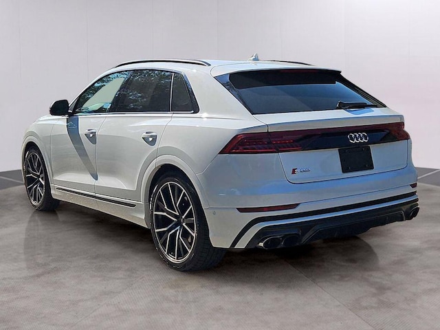 2023 Audi SQ8