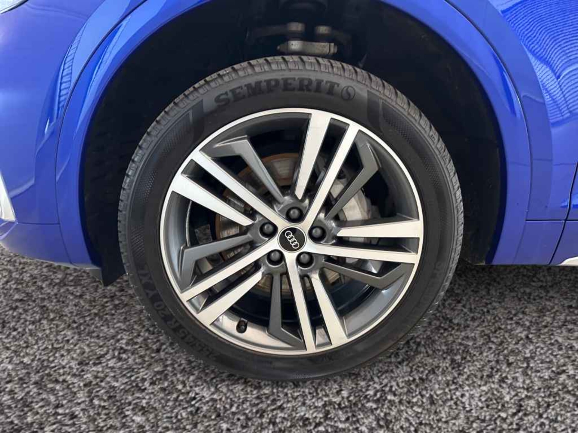 Audi Q5 TFSI e S line