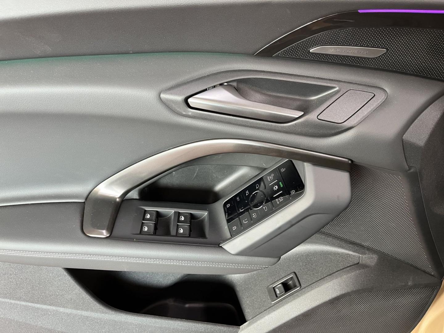 Image about Audi Q5 Sportback TDI quattro 150 kW S tronic