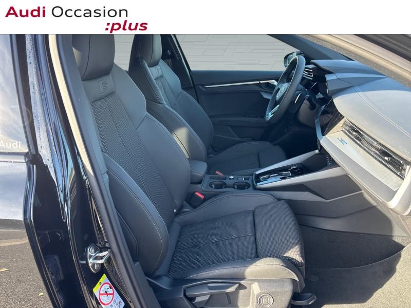 Image about Audi A3 Sportback TFSI e S line TFSI e 272 ch S tronic