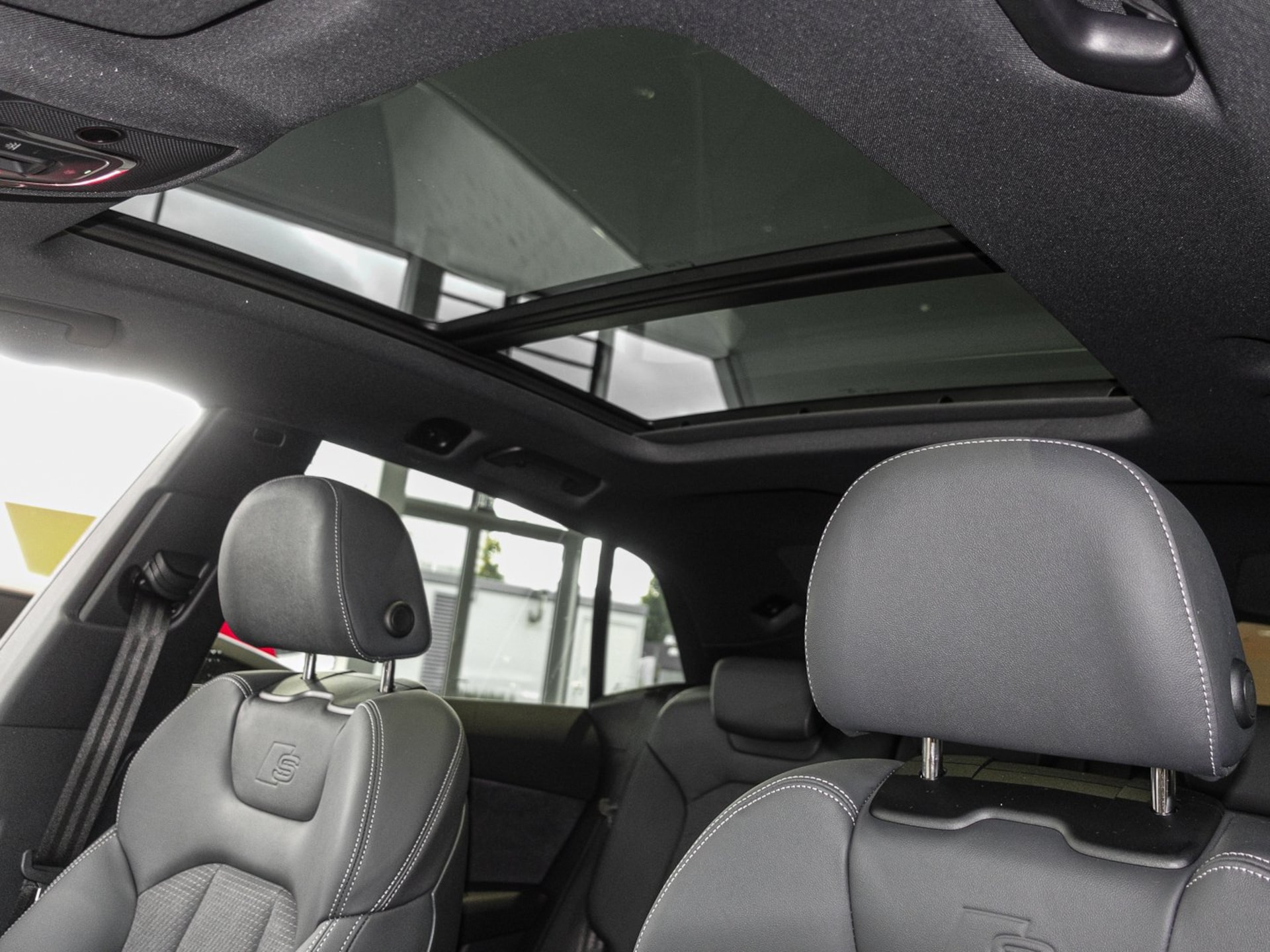 Audi Q8 SUV