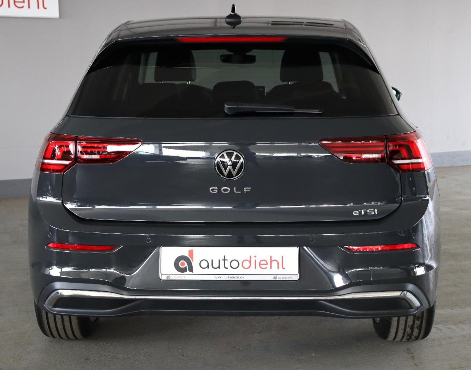 Volkswagen Golf Life